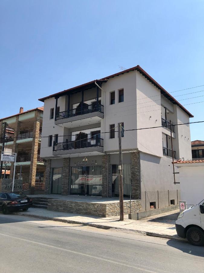 Athonite All Seasons Luxury Suites 伊里斯斯 外观 照片