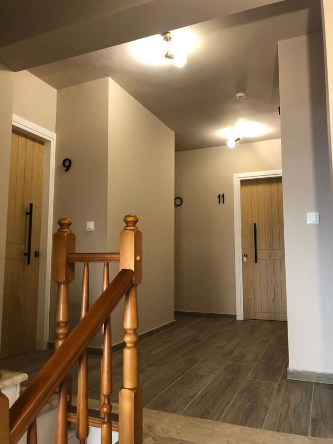 Athonite All Seasons Luxury Suites 伊里斯斯 外观 照片