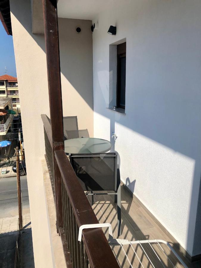 Athonite All Seasons Luxury Suites 伊里斯斯 外观 照片
