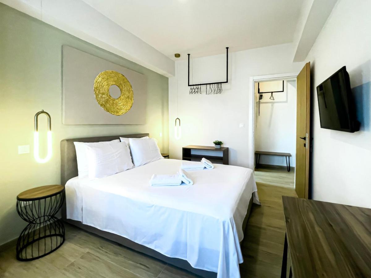 Athonite All Seasons Luxury Suites 伊里斯斯 外观 照片