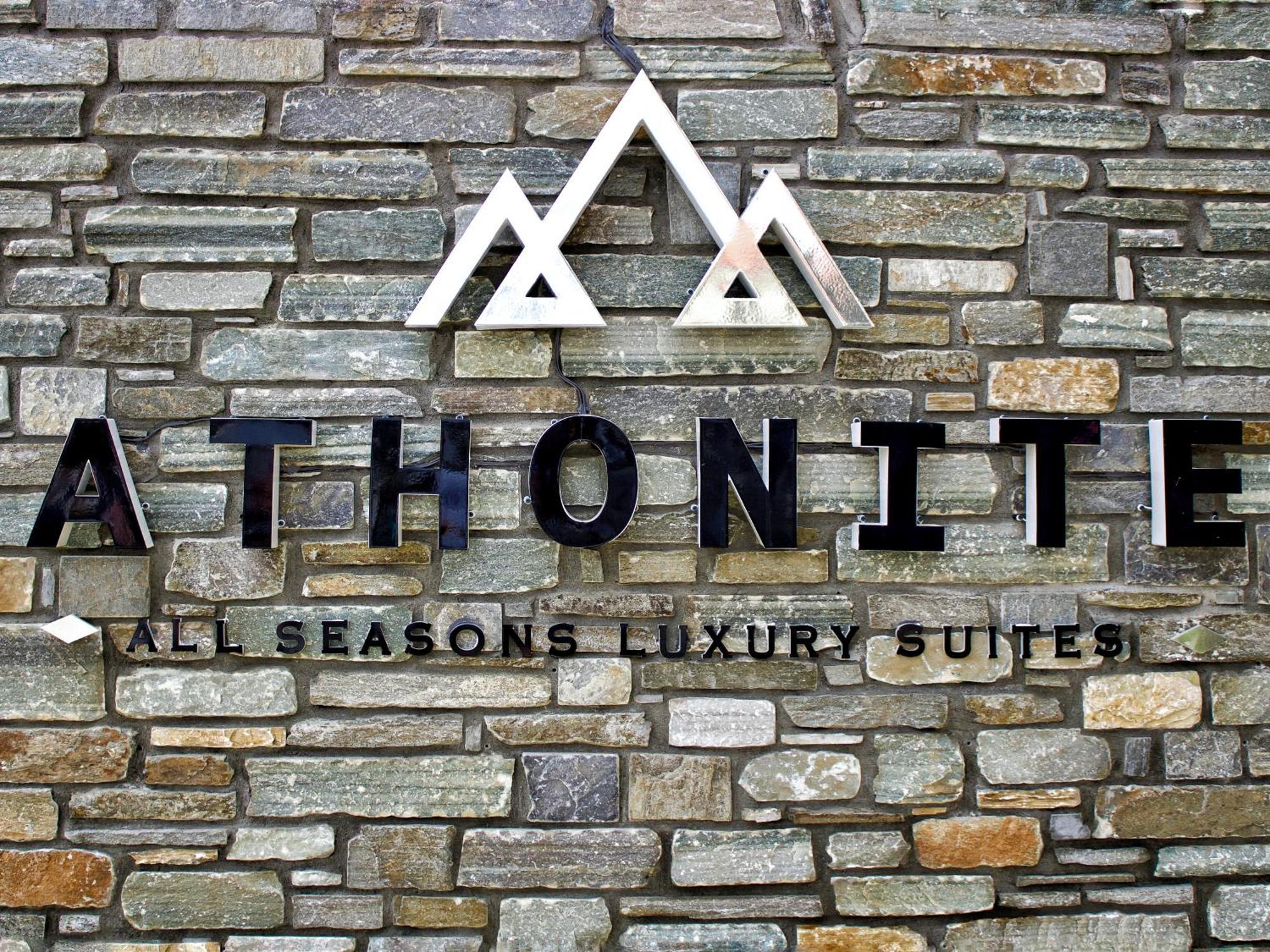 Athonite All Seasons Luxury Suites 伊里斯斯 外观 照片