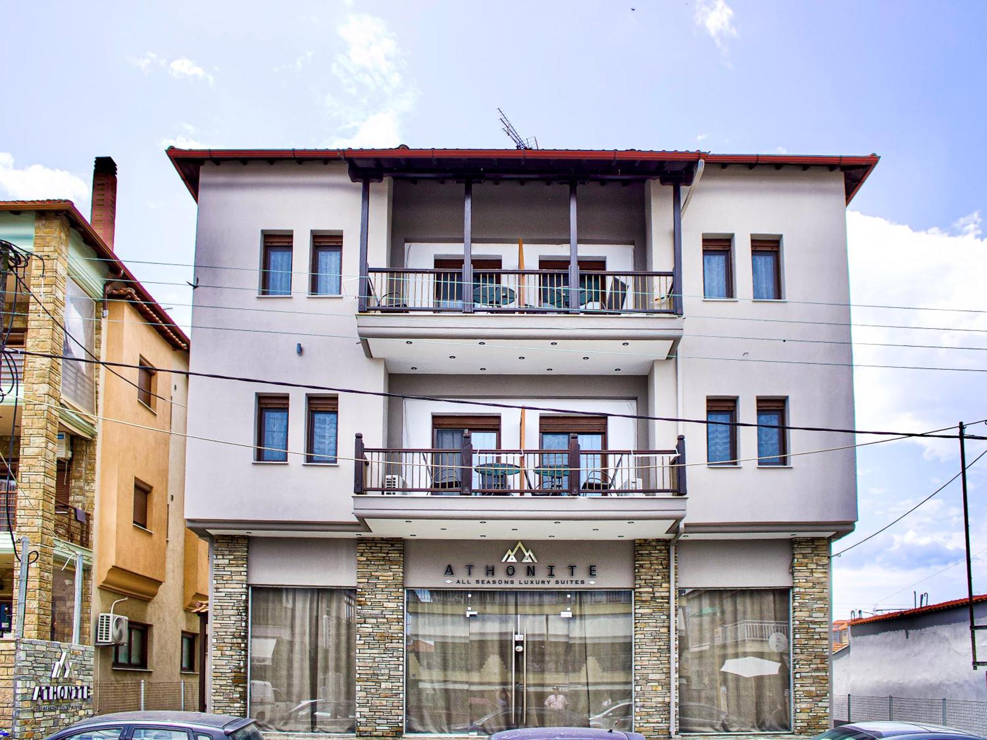 Athonite All Seasons Luxury Suites 伊里斯斯 外观 照片